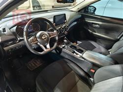 نیسان سێنترا